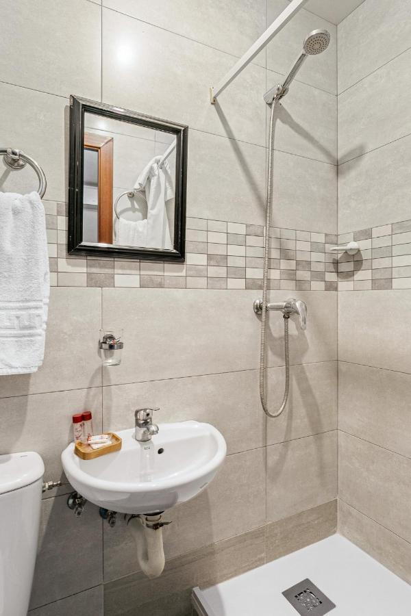 Economy Single Room,1350317620:JPEG